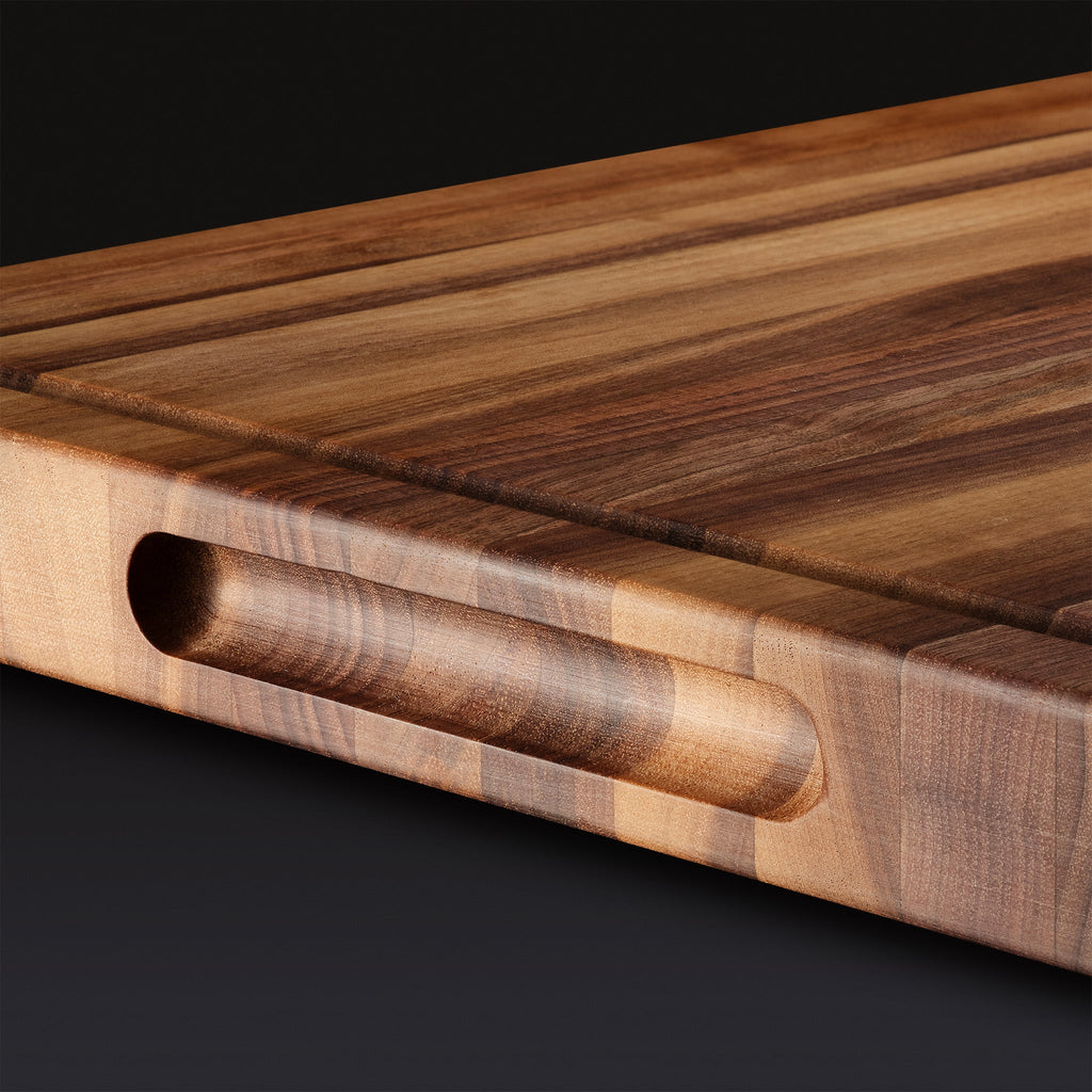 Walnut Cutting Board. Large