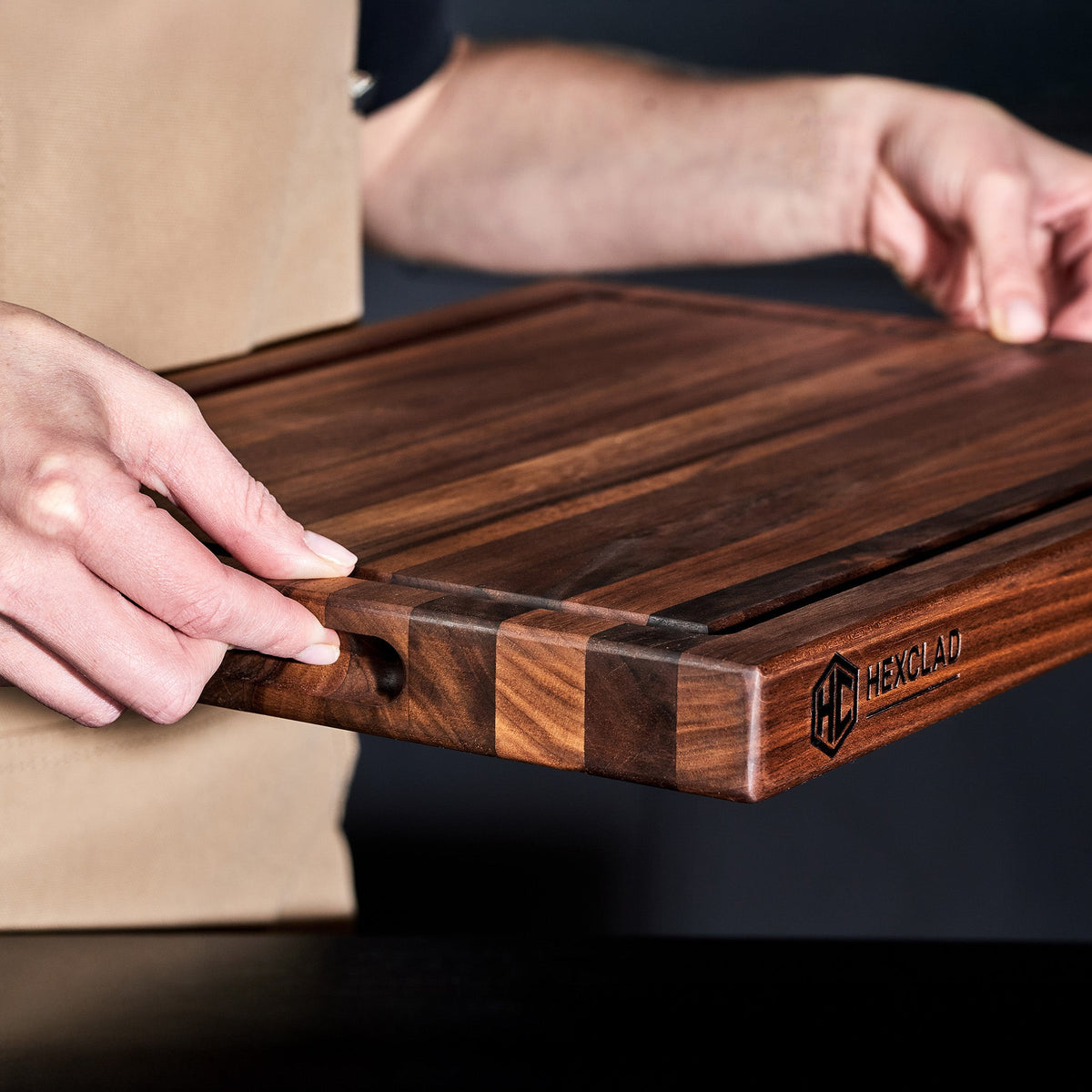 Walnut Cutting Board. Large
